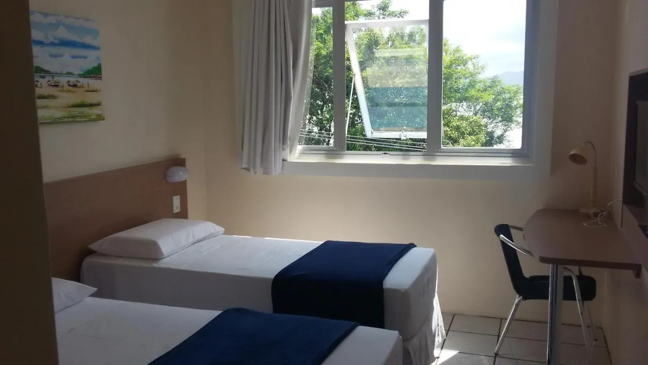 Hotel De Carvalho Florianópolis 2*,